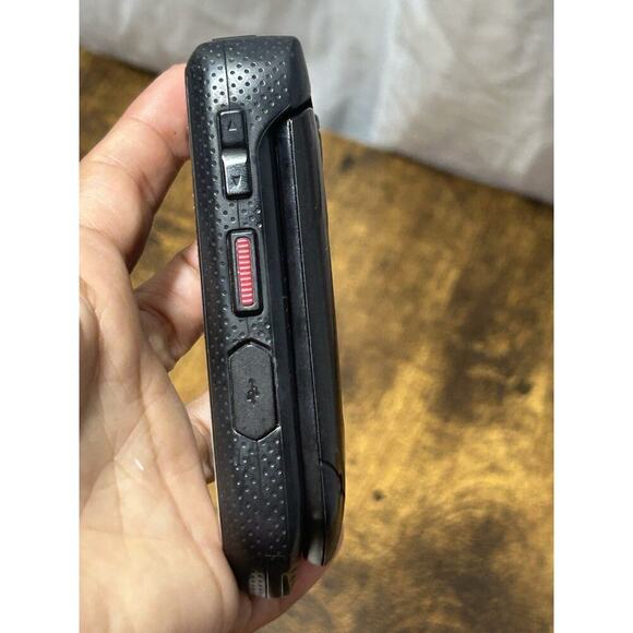 Kyocera DuraXV - Page Plus Straight Talk - Black (Verizon) Smartphone Basic Flip - Picture 11 of 16